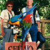 Cécile et Bernard à un zoo en Espagne 2000.

Cecile and Bernard at a zoo in Spain 2000